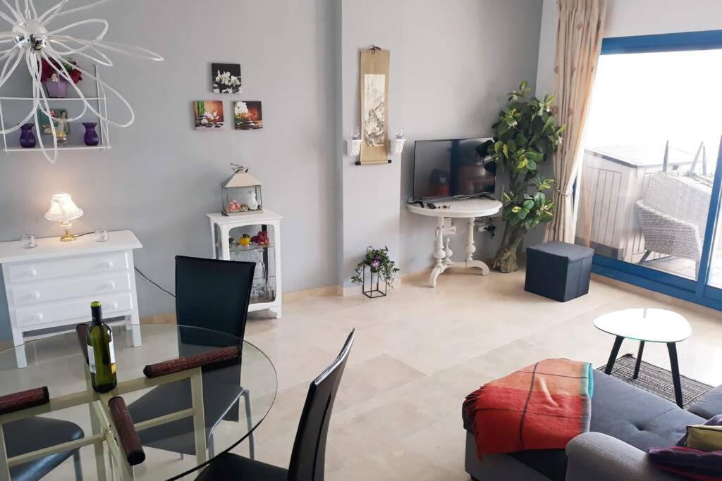 Beautiful Apartment In Duquesa Suites And Gardens Castillo de Sabinillas Zewnętrze zdjęcie