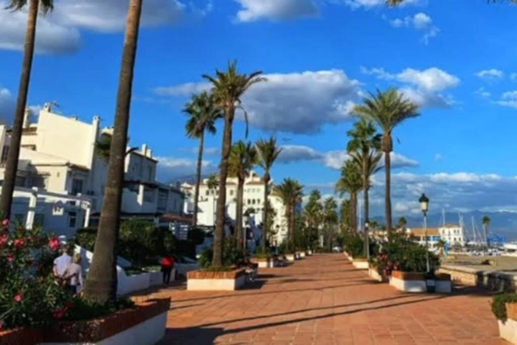 Beautiful Apartment In Duquesa Suites And Gardens Castillo de Sabinillas Zewnętrze zdjęcie