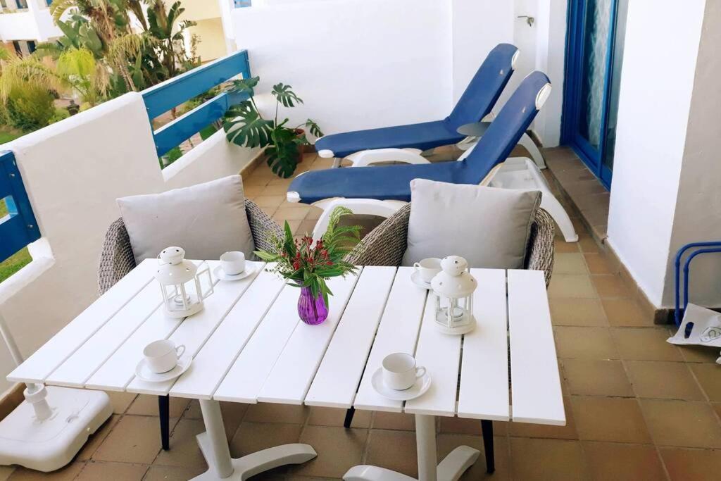 Beautiful Apartment In Duquesa Suites And Gardens Castillo de Sabinillas Zewnętrze zdjęcie