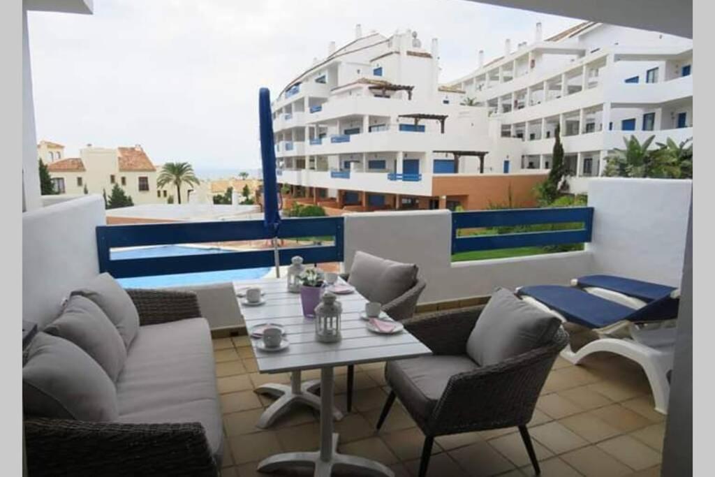 Beautiful Apartment In Duquesa Suites And Gardens Castillo de Sabinillas Zewnętrze zdjęcie
